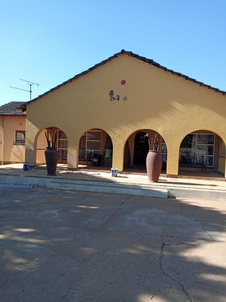Property For Sale in Sundale Ah, Sundra